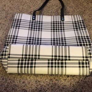 Large Buffalo Plaid Thirty One Tote